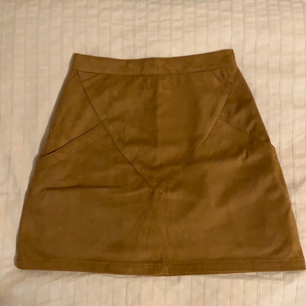 LF Mini Suede Skirt //